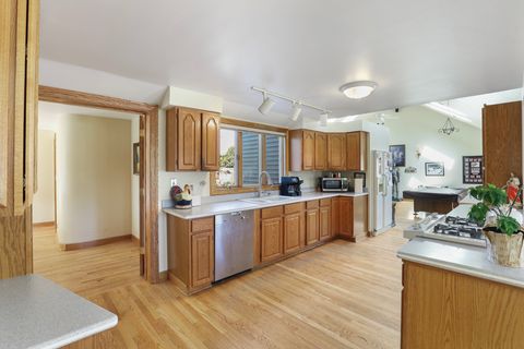 Tiny photo for 2N584 S Ardmore Avenue, Villa Park, IL 60181 (MLS # 12490891)