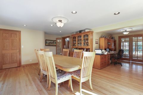 Tiny photo for 2N584 S Ardmore Avenue, Villa Park, IL 60181 (MLS # 12490891)