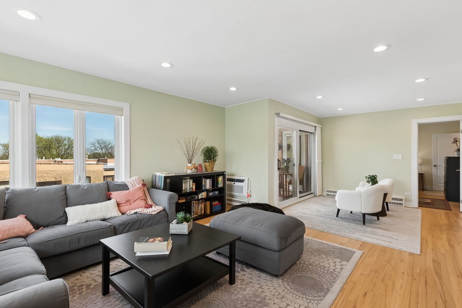 1333 Maple Avenue 5D