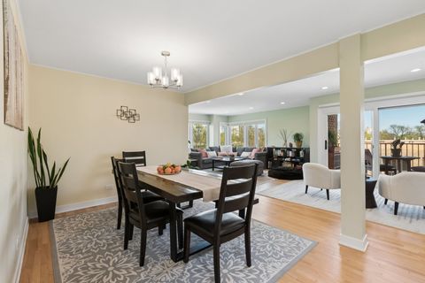 Tiny photo for Evanston, IL 60201 (MLS # 12617725)