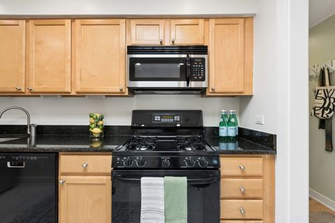 Tiny photo for Evanston, IL 60201 (MLS # 12617725)