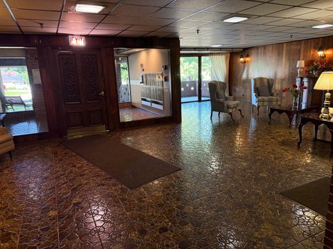 Tiny photo for 129 S Spruce Avenue #104, Wood Dale, IL 60191 (MLS # 12702940)