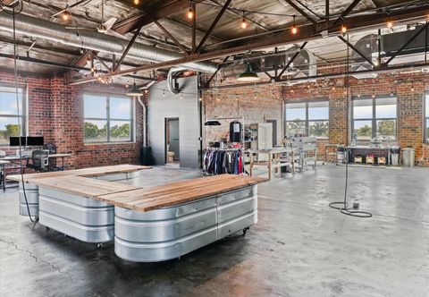 Tiny photo for 209 E Washington Street #5, Bloomington, IL 61701 (MLS # 12550163)