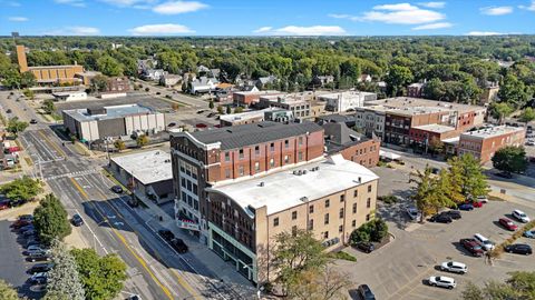 Tiny photo for 209 E Washington Street #5, Bloomington, IL 61701 (MLS # 12550163)