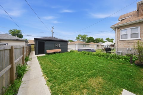 Tiny photo for 1416 Ridgeland Avenue, Berwyn, IL 60402 (MLS # 12753753)