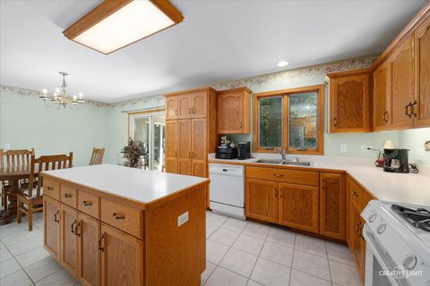 Tiny photo for 11210 Pebble Drive, Huntley, IL 60142 (MLS # 12411472)