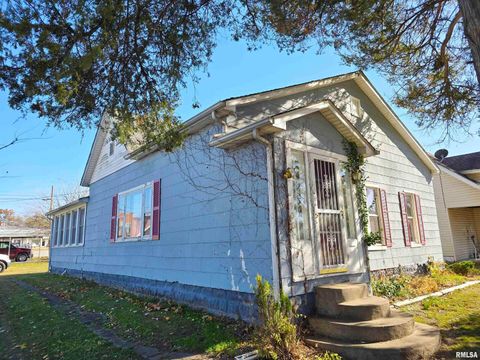 Tiny photo for 900 S 16TH Street, Herrin, IL 62948 (MLS # EB460478)