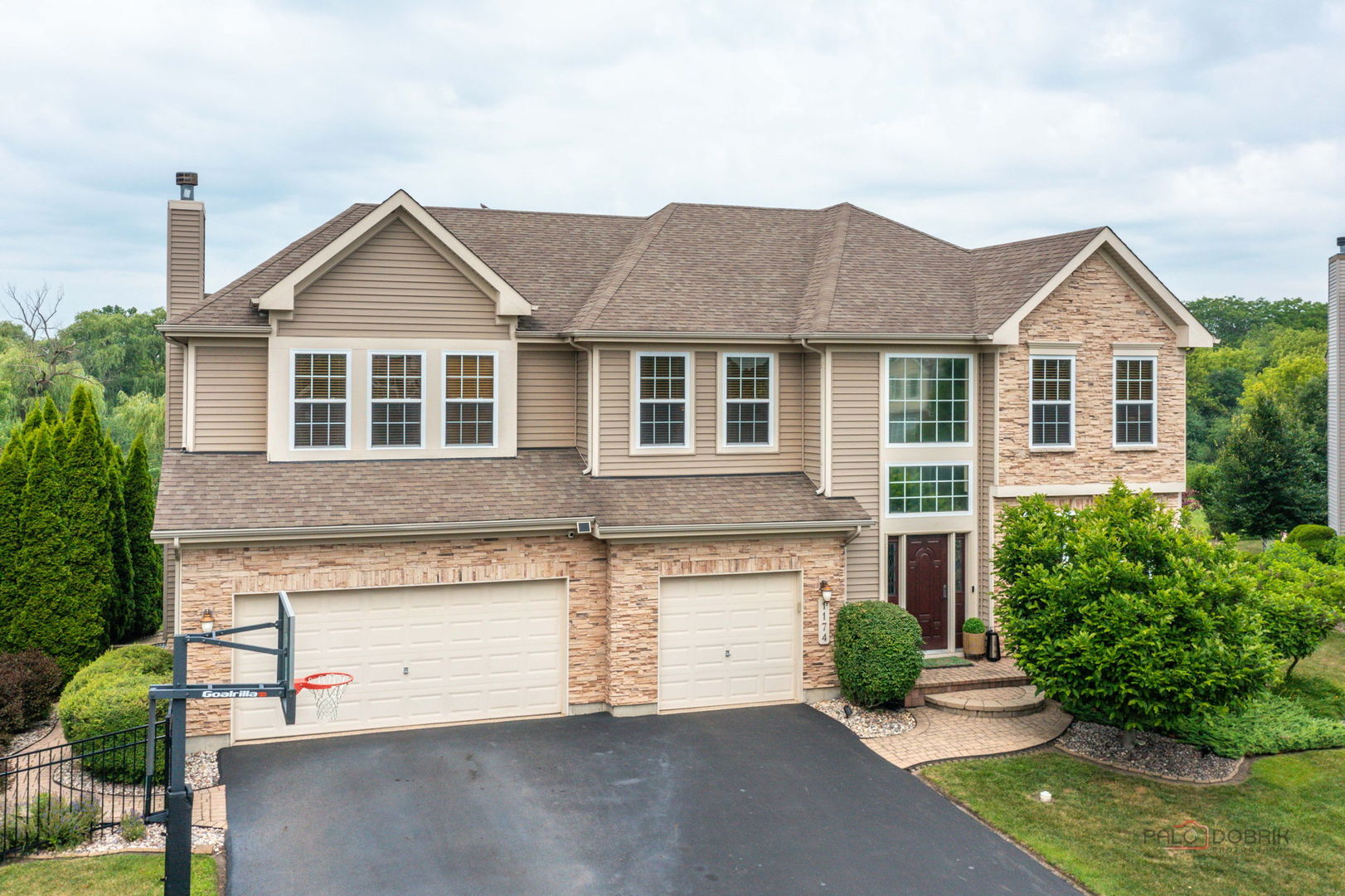 1174 Pine Tree Court