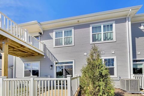 Tiny photo for 270 Masters Drive, Addison, IL 60101 (MLS # 12622287)