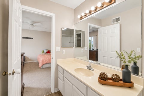 Tiny photo for 21242 W Edison Lane, Plainfield, IL 60544 (MLS # 12745897)