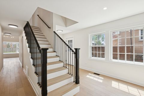 Tiny photo for 1929 S Ashland Avenue, Park Ridge, IL 60068 (MLS # 12463404)