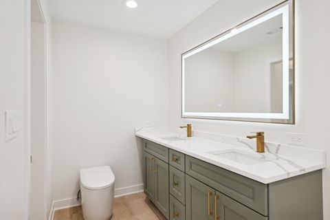 Tiny photo for 1929 S Ashland Avenue, Park Ridge, IL 60068 (MLS # 12463404)