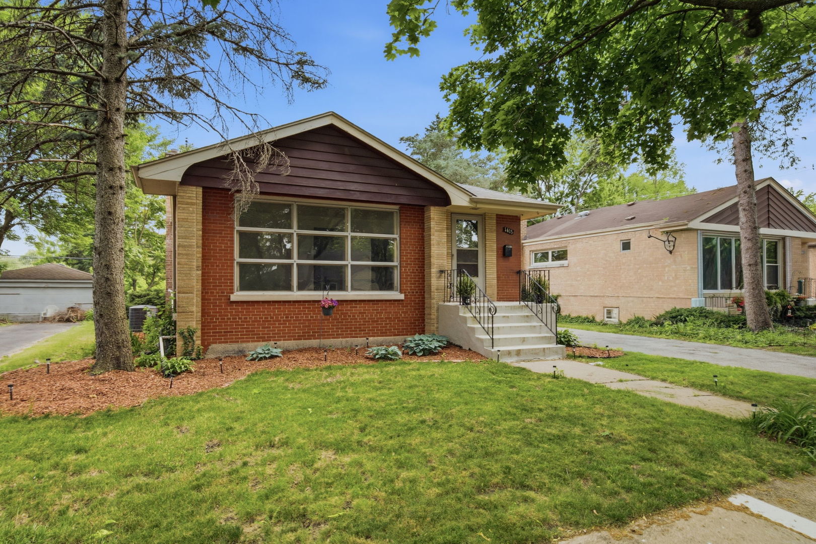1413 Evergreen Road