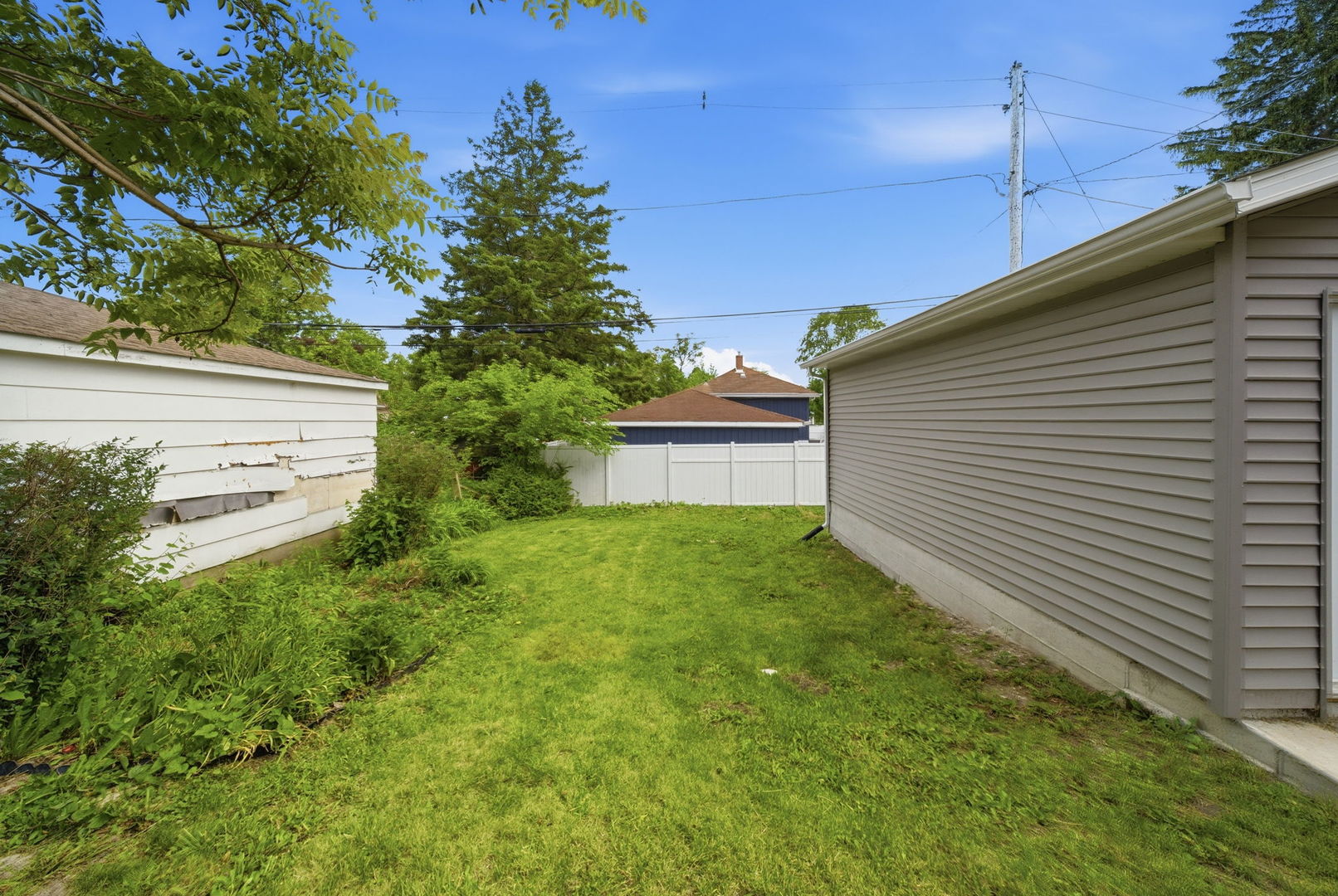 1413 Evergreen Road