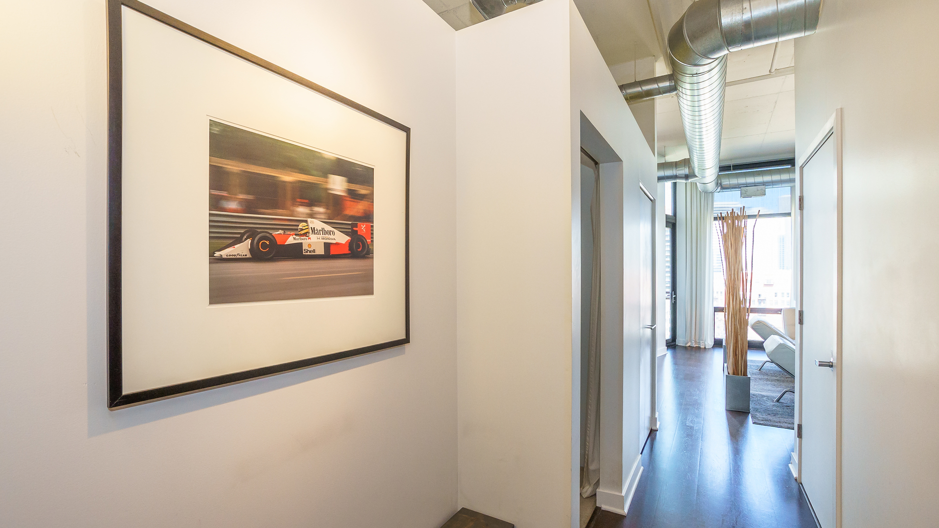 740 W Fulton Street 1111