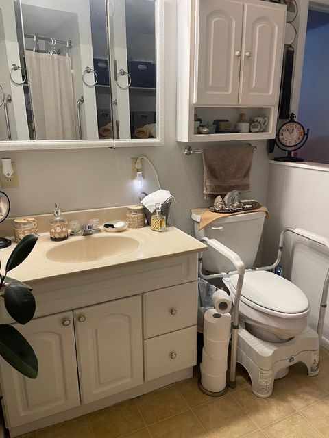 Tiny photo for 901 Oak Avenue, Sterling, IL 61081 (MLS # 12549753)