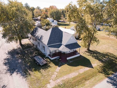 Tiny photo for 1200 W ADAMS Street, Herrin, IL 62948 (MLS # QC4268777)