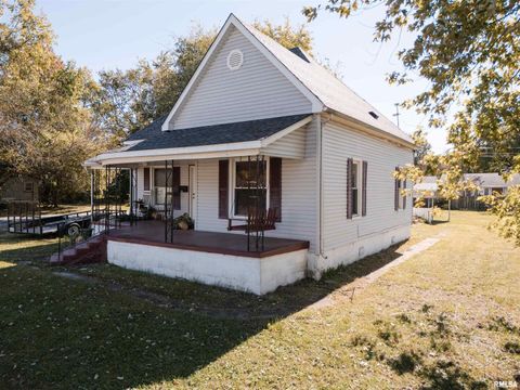 Tiny photo for 1200 W ADAMS Street, Herrin, IL 62948 (MLS # QC4268777)