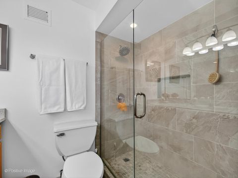 Tiny photo for 40 N Tower Road #2F, Oak Brook, IL 60523 (MLS # 12566384)