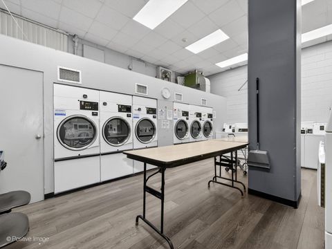 Tiny photo for 40 N Tower Road #2F, Oak Brook, IL 60523 (MLS # 12566384)