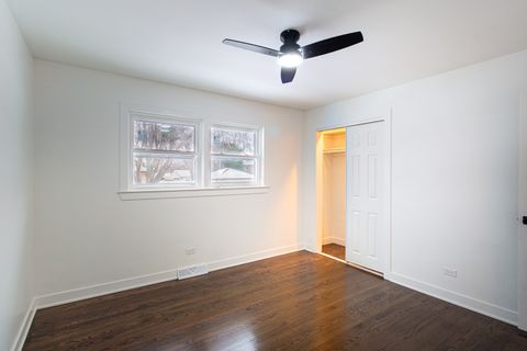 Tiny photo for 9558 S Sacramento Avenue, Evergreen Park, IL 60805 (MLS # 12560874)