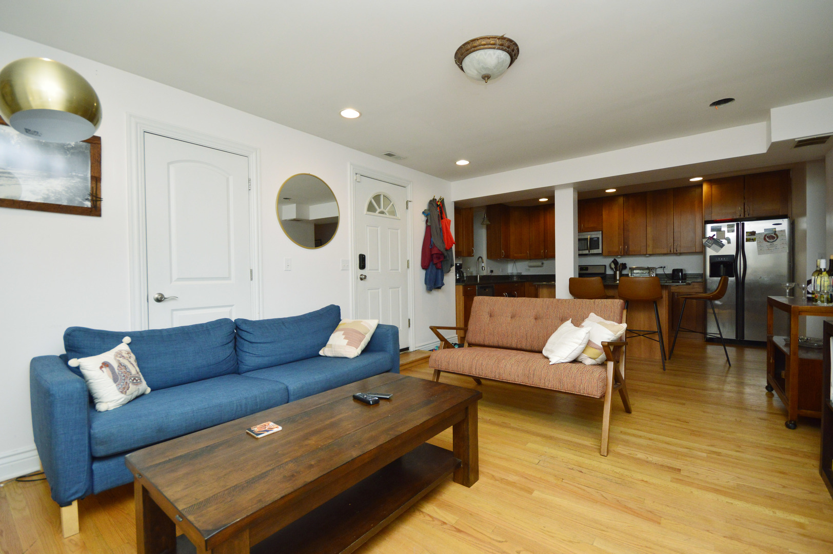 2554 W Augusta Boulevard 1