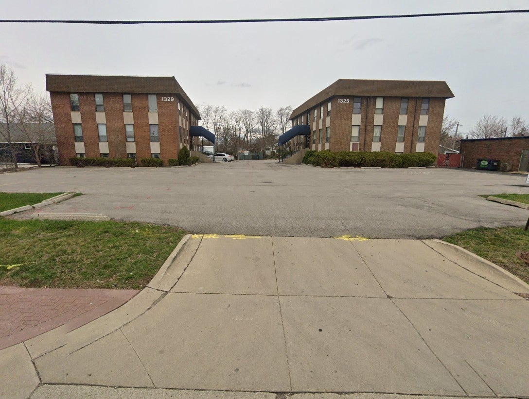 1329 W Irving Park Road 201