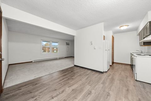 Tiny photo for 609 E 3rd Street #5, Lockport, IL 60441 (MLS # 12541497)