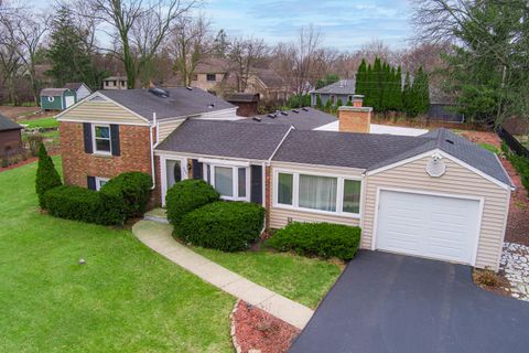 Photo of 206 Elm Street, Prospect Heights, IL 60070 (MLS # 12581837)