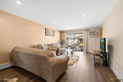 Tiny photo for 5323 N Delphia Avenue #323W, Chicago, IL 60656 (MLS # 12509517)