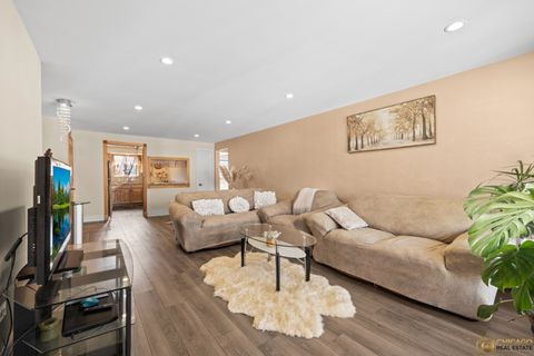 Tiny photo for 5323 N Delphia Avenue #323W, Chicago, IL 60656 (MLS # 12509517)