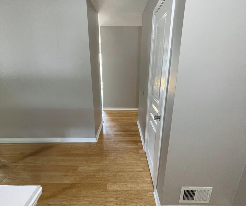 546 LANDMEIER Road