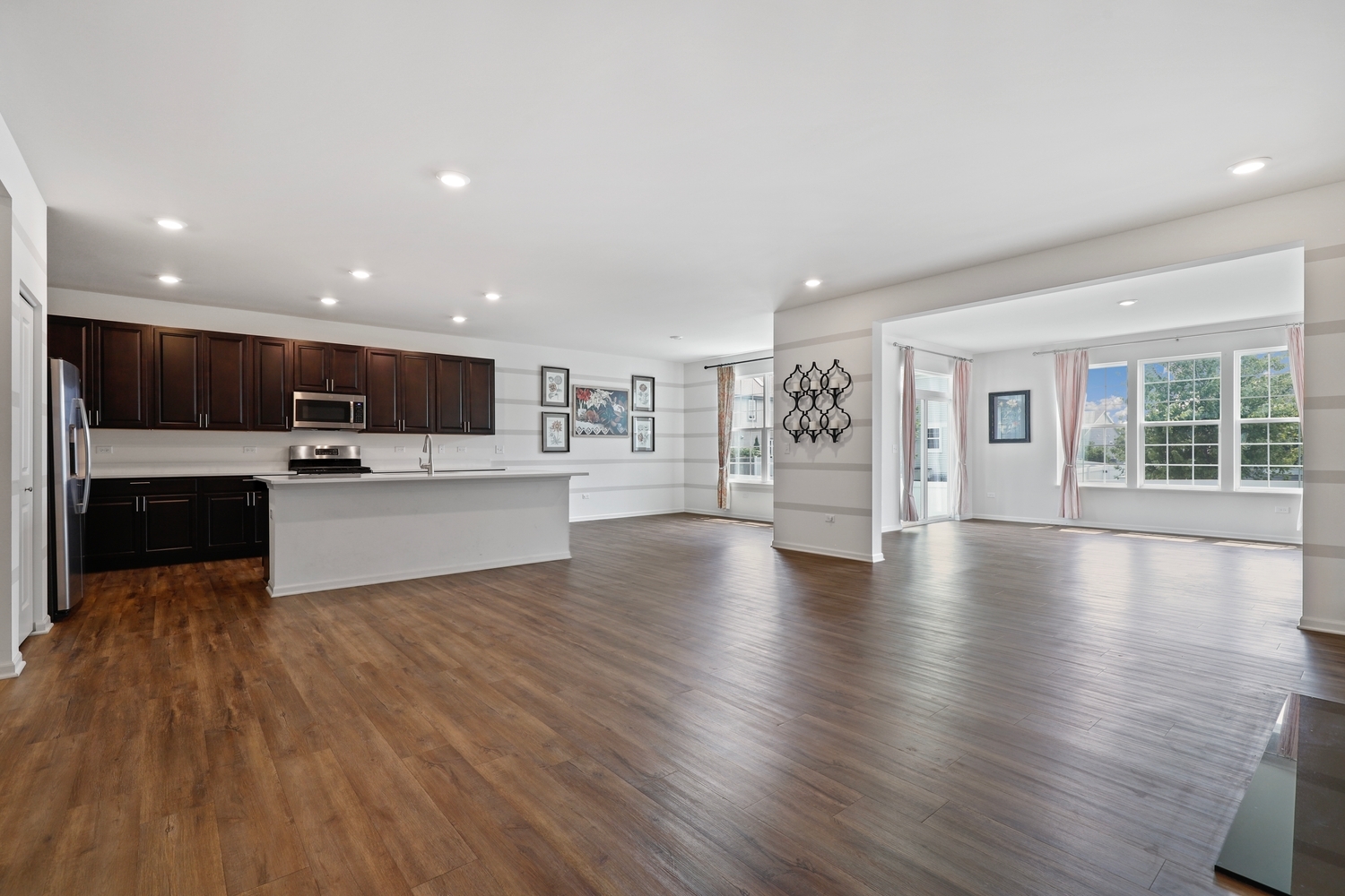16063 S Selfridge Circle