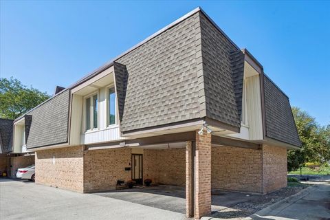 1955 Tanglewood Drive H Glenview IL 60025