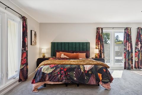 Tiny photo for 1955 Tanglewood Drive #H, Glenview, IL 60025 (MLS # 12575215)