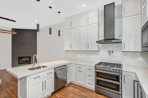Tiny photo for 948 W Madison Street #2NW, Chicago, IL 60607 (MLS # 12624893)