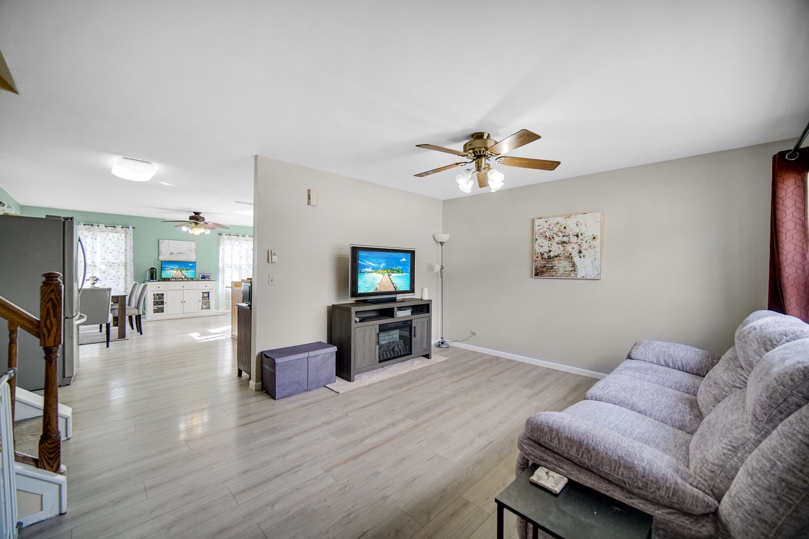 951 SURF Court