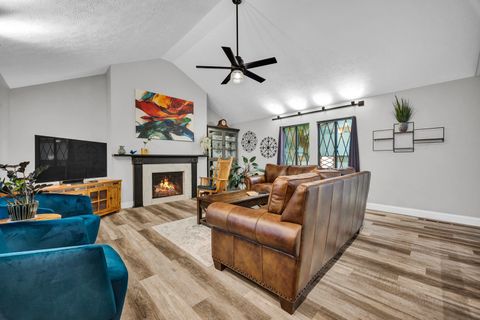 Tiny photo for 1305 Kingsridge Court, Normal, IL 61761 (MLS # 12675378)