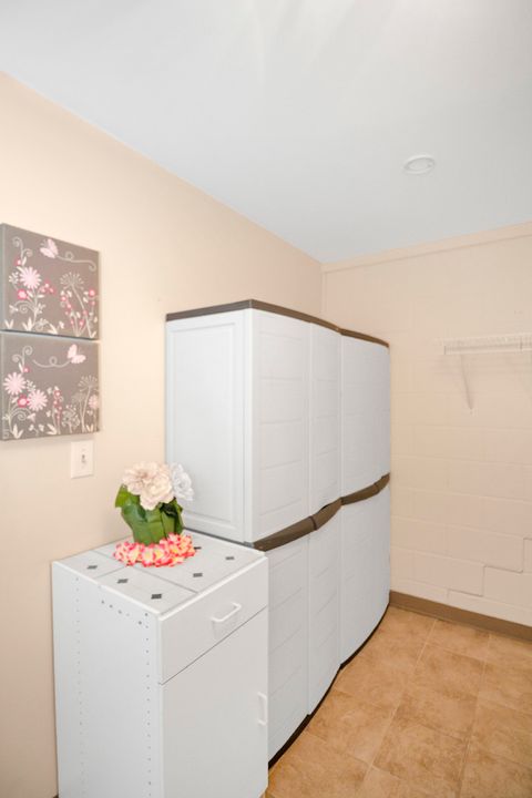 Tiny photo for 123 Fairlane Court #C, Bloomingdale, IL 60108 (MLS # 12466848)
