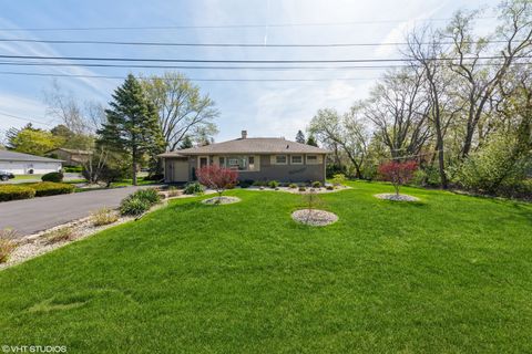 635 N Greenleaf Street Gurnee IL 60031