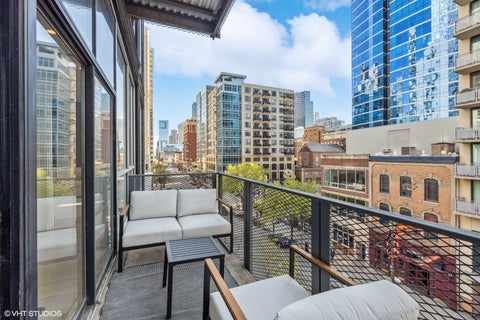 Tiny photo for 747 N Clark Street #401, Chicago, IL 60654 (MLS # 12718709)