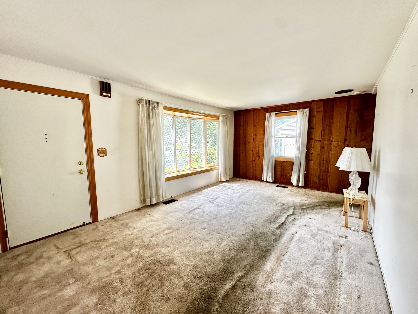 2310 Bluebird Lane