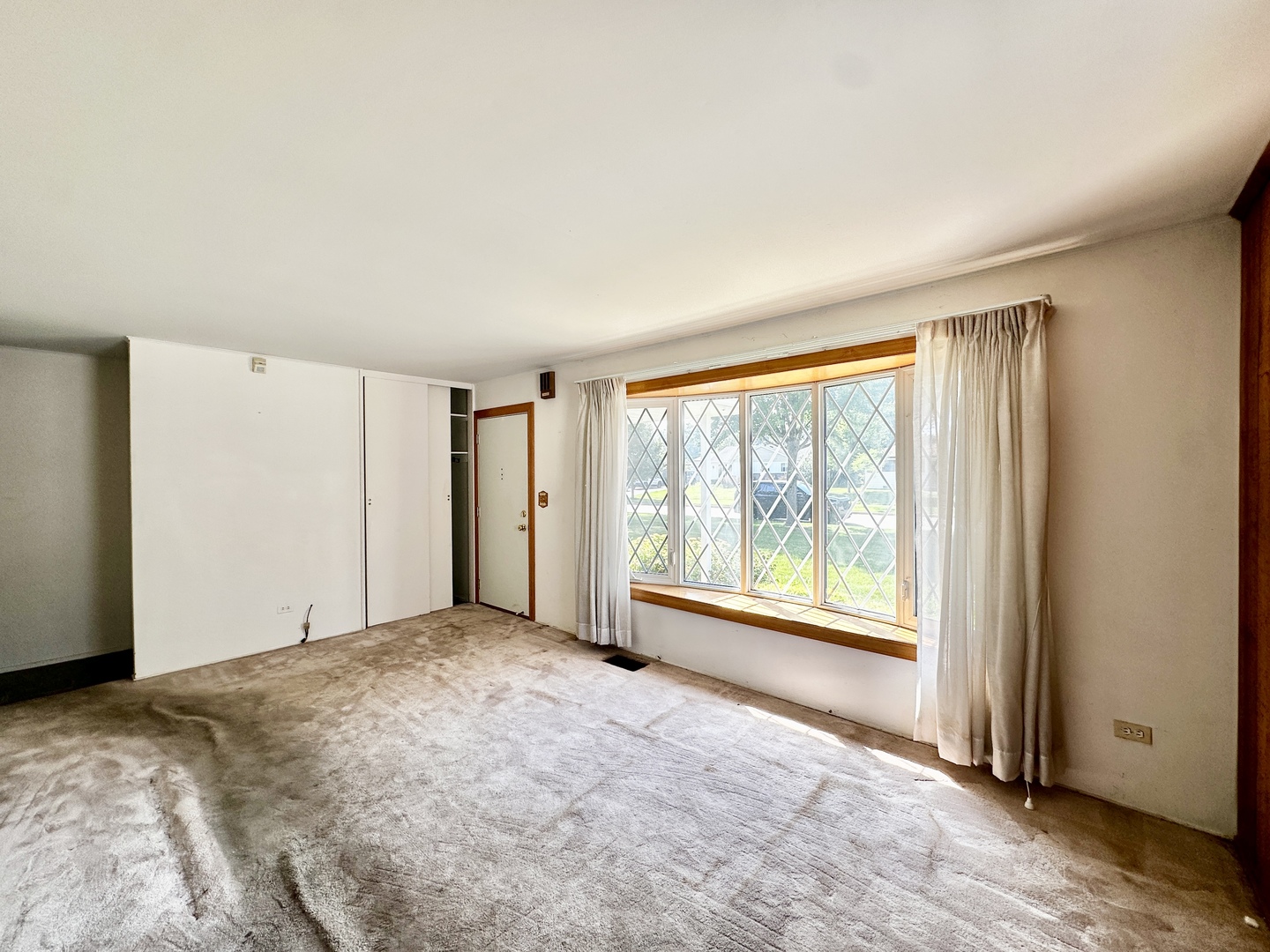 2310 Bluebird Lane
