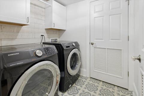 Tiny photo for 3216 N Ravenswood Avenue #1N, Chicago, IL 60657 (MLS # 12715515)