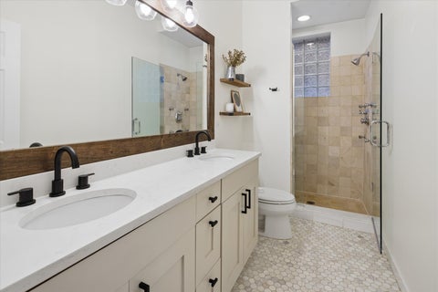 Tiny photo for 3216 N Ravenswood Avenue #1N, Chicago, IL 60657 (MLS # 12715515)