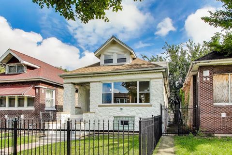 Photo of 7529 S Carpenter Street, Chicago, IL 60620 (MLS # 12474870)
