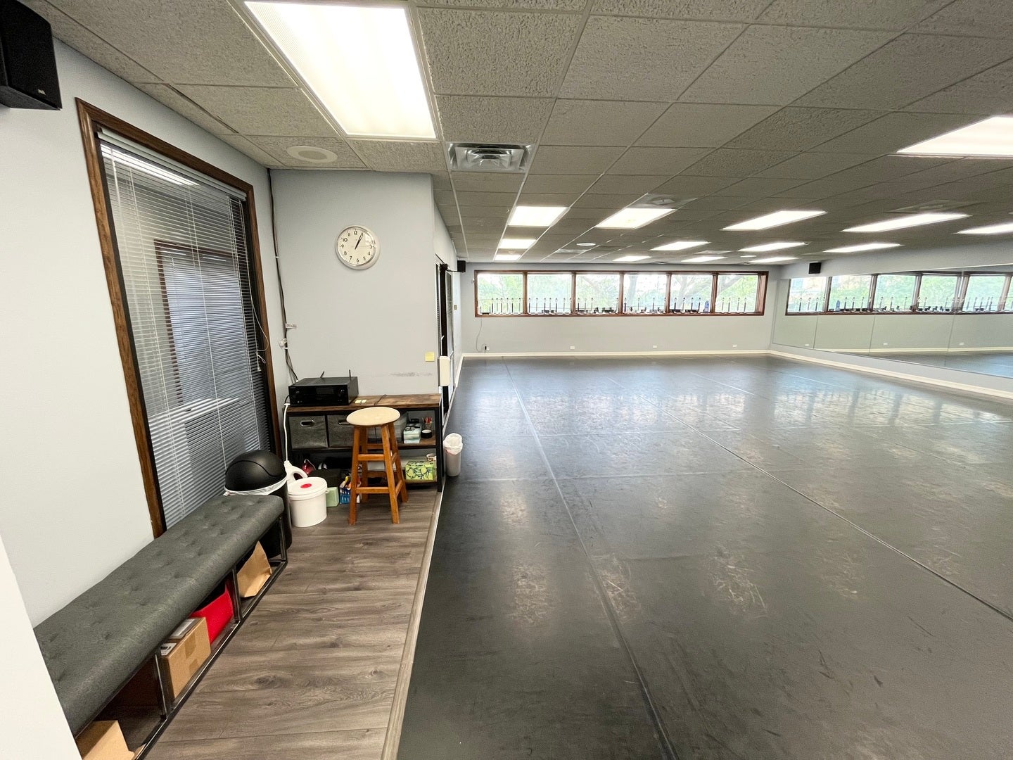 809 RIDGE Road 200