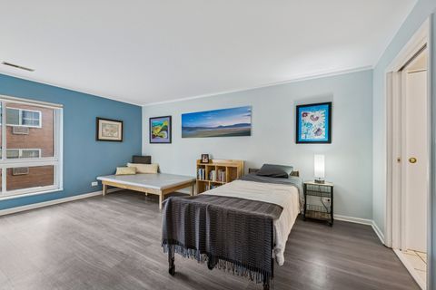 Tiny photo for 221 N Kenilworth Avenue #313, Oak Park, IL 60302 (MLS # 12476169)