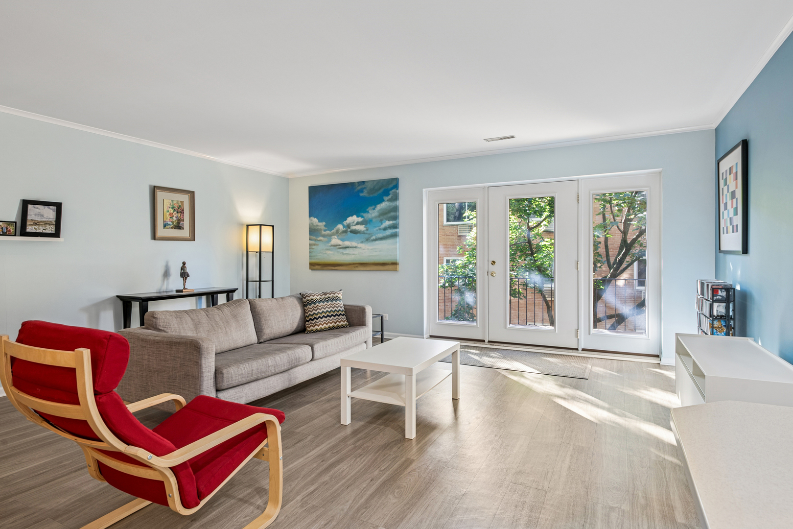 221 N Kenilworth Avenue 313