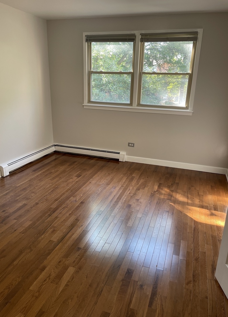 1534 W Farwell Avenue 2A